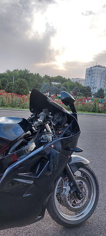 поменяюсь: Kawasaki ZZR 1100 — это легендарный четырехцилиндровый — 7