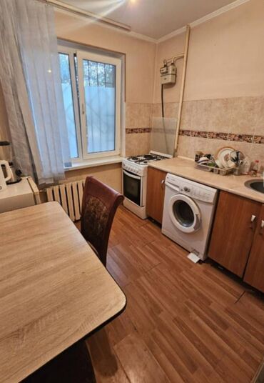 Продажа квартир: 2 комнаты, 52 м², 104 серия, 1 этаж