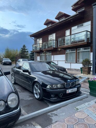 салон на е39: BMW 5 series: 2001 г., 2.5 л, Механика, Бензин, Седан