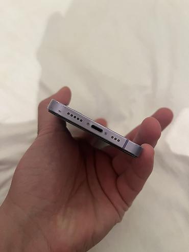 Apple iPhone: IPhone 12, Б/у, 128 ГБ, Зарядное устройство, Защитное стекло, Чехол, 77 % — 6