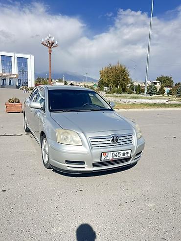 Toyota: Toyota Avensis: 2004 г., 2 л, Автомат, Бензин, Седан — 1