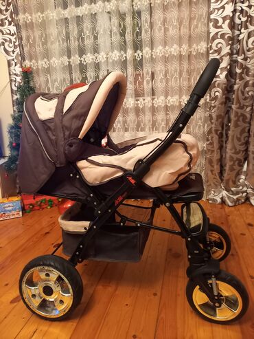 Gəzinti arabaları: Üçtəkərli araba — 8