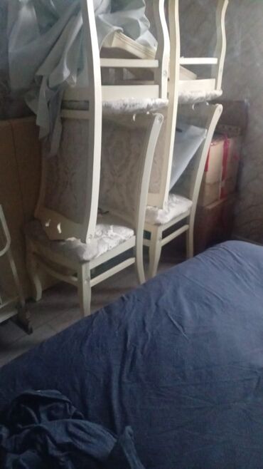Qaşıqlar: Qonaq otağı üçün, Qatlanmayan, rəng - Bej Stul