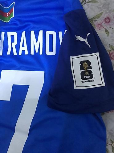 Kişi geyimləri: Real alıcıya bərk endirim olacaq Məhsul: Azərbaycan millisinin futbol — 5