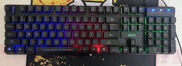 planşet klaviatura: Gaming RGB klaviatura. Super veziyyetde hec bir problemi yoxdur her