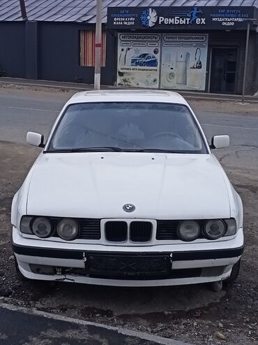 бмв м5 ф90 цена бишкек: BMW 5 series: 1993 г., 2 л, Механика, Бензин, Седан