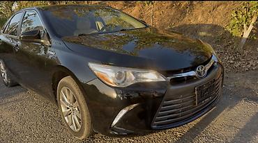 Toyota: Toyota Camry: 2015 г., 2.5 л, Вариатор, Гибрид, Седан — 1