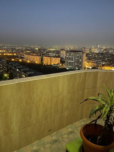 Yeni tikili: 3 otaqlı, Yeni tikili, m. Memar Əcəmi, 138 kv. m — 3