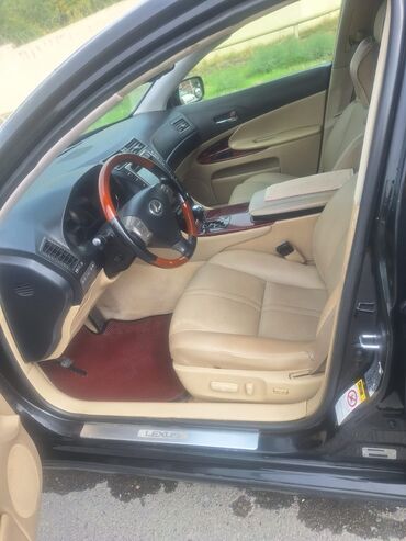 Lexus: Lexus GS: 3 l | Sedan — 5