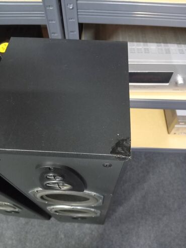 Zvučnici i stereo sistemi: Universum QSL 260 povoljno! trosistemci dupli basevi od 6 incha bas — 3