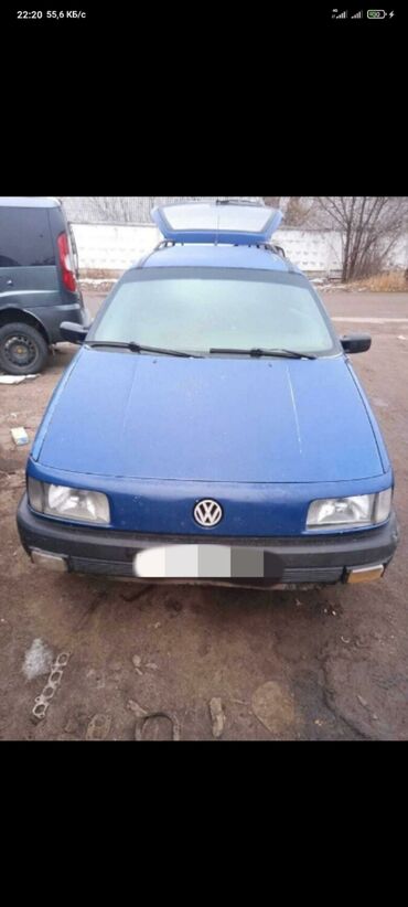 Volkswagen: Volkswagen Passat: 1989 г., 1.8 л, Механика, Бензин, Универсал