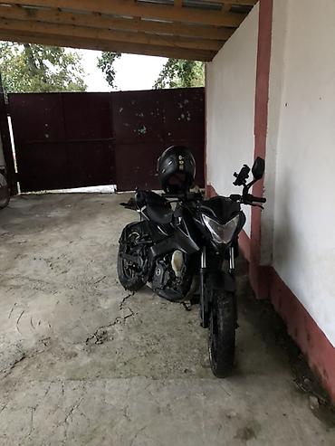 электро мопед: Bajaj Pulsar NS (çox güman ki, 200 seriyası) motosiklet motoda heçne — 5