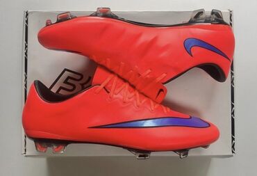 кроссы найк: Nike mercurial Vapor 10 Размеры: 39 Есть и другие размеры!!