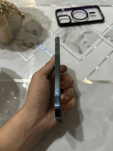 ipod classic купить: IPhone 12 Pro, 256 ГБ, Синий, Чехол, 85 %