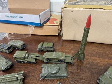 Avtomobil modelləri: 1970 il, Dəmir, Pulsuz çatdırılma — 30