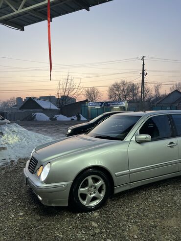 Mercedes-Benz: Mercedes-Benz E-Class: 2001 г., 2.2 л, Автомат, Дизель, Седан