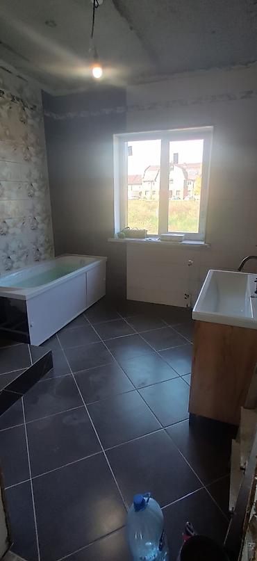 Укладка плитки: Подготовка стен для укладки, Подготовка стен для грунтовки, Резка плитки | Керамическая плитка, Керамогранитая плитка, Мозаичная плитка | Вертикальная укладка, Диагональная укладка, Горизонтальная укладка Больше 6 лет опыта — 18