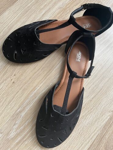 детская обувь сапожки: Туфли, Размер: 39.5, цвет - Черный, Новый