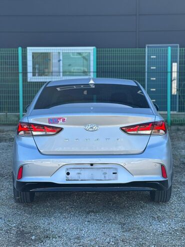 Hyundai: Hyundai Sonata: 2020 г., 2 л, Автомат, Газ, Седан — 17