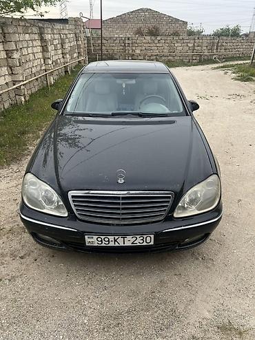 a class mercedes: Mercedes-Benz S-Class: 3.7 l | 2004 il Sedan — 5