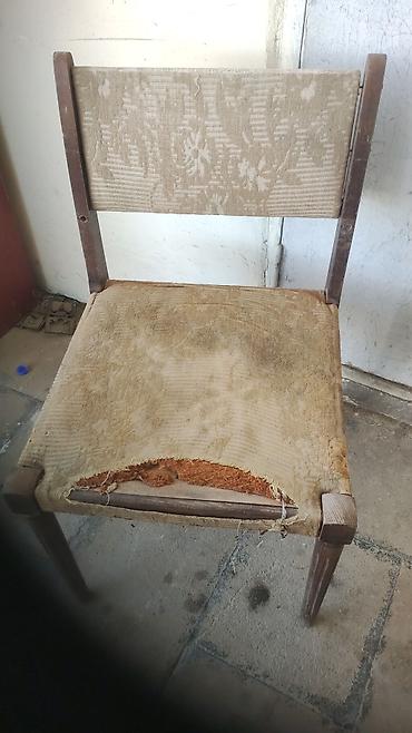 Əntiq vazalar: Diqqət əntiqsovet malıdır.Qədimi üslubda bürünc güldanı. Dekorativ — 15