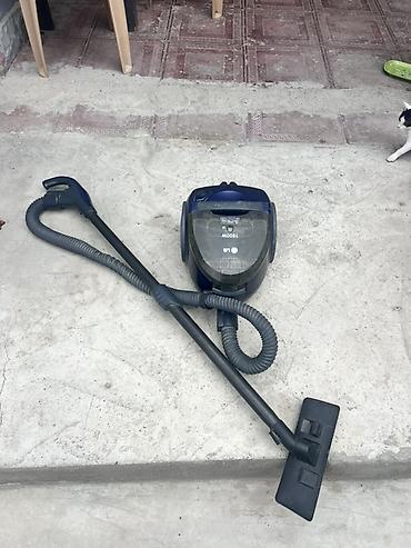 manikur tozsoran: LG tozsoran – 1800W - Güclü 1800W soruşdurma gücü - Toz konteynerli — 2