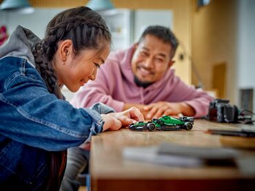 Игрушки: Продаю конструктор LEGO "Speed Champions Aston Martin Aramco F1® AMR24 — 6