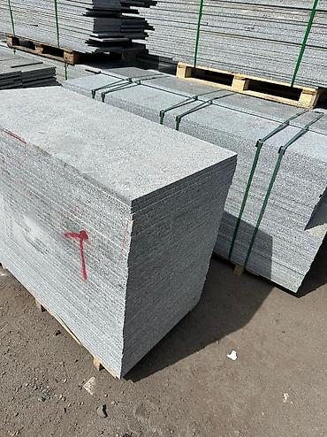 Фасадные гранитные плитки: Гранит оптом и в розницу большой выбор серый черный коричневый — 8