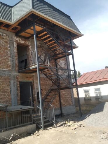 искусственный газон для футбольного поля: Навес, Арочный, Металл, Поликарбонат, Установка