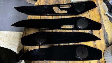 harley davidson sportster тюнинг: Продаю оригинальные черные дверные накладки на W205, в идеальном