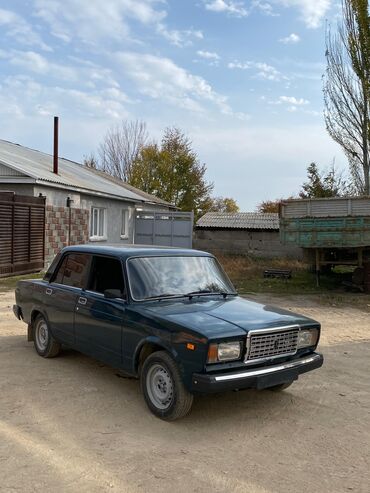 машина k5: ВАЗ (ЛАДА) 2107: 2001 г., 1.6 л, Механика, Бензин, Седан
