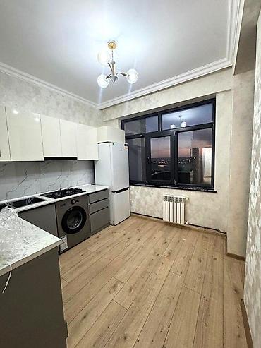 baki ev: İcarəyə verilir 1 otaqlı yeni tikili 52 m², Neftçilər m. 590 AZN/ay 1 — 1