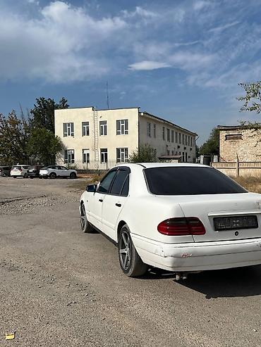 Mercedes-Benz E-Class: 1995 г., 3.2 л, Автомат, Бензин, Седан lalafo.kg да — 7 Mercedes-Benz E-Class: 1995 г., 3.2 л, Автомат, Бензин, Седан — 7