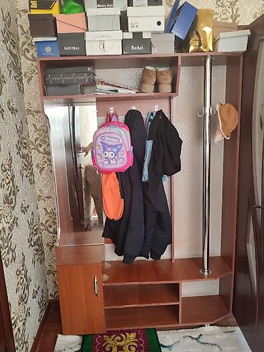 дешевые диваны: Комплект мягкой мебели, Б/у, цвет - Бежевый — 3