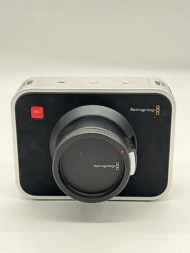 Кинокамера Blackmagic Design Cinema Camera (EF) + два объектива