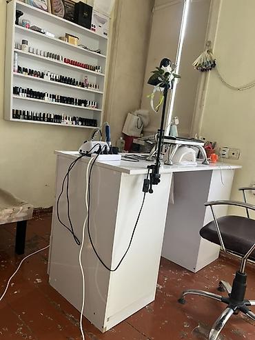 manikur ucun hər şey: Düz masa, Siyirməli, Polkalı, Parlaq laminat — 3
