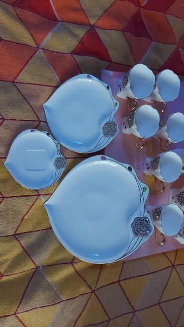 Çay dəstləri və servizlər: Çay dəsti, rəng - Ağ, Farfor, Madonna, 6 nəfərlik -da lalafo.az — 11 Çay dəstləri və servizlər: Çay dəsti, rəng - Ağ, Farfor, Madonna, 6 nəfərlik — 11