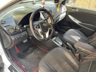 Hyundai: Hyundai Accent: 1.6 l | 2011 il Sedan — 15