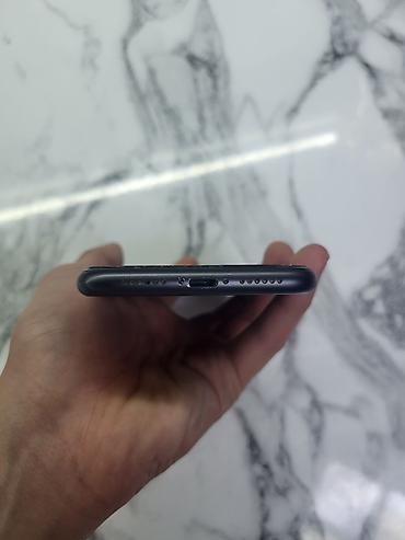 iphone 11 pro 256gb: IPhone 11, 64 GB, Qara, Face ID, Simsiz şarj — 3