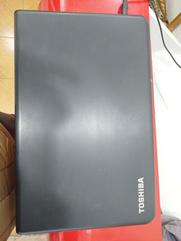 televizor toshiba 108 cm: İşlənmiş Toshiba, 15 ", Intel Pentium, 512 GB, Ünvandan götürmə