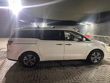 carnival: Kia Carnival: 2019 г., 2.2 л, Автомат, Дизель, Минивэн — 2
