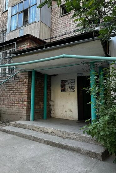 куплю квартиру 3 комнаты: 3 комнаты, 65 м², 4 этаж