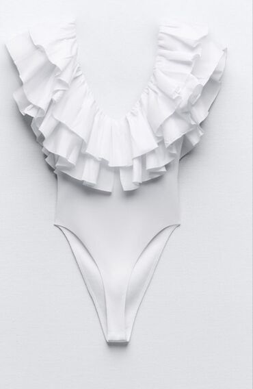 Baletkalar: Zara body bluz tezedir geyilmeyib 
L razmerdir — 19