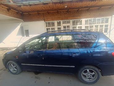 Toyota: Toyota Avensis Verso: 2003 г., 2 л, Механика, Дизель, Минивэн — 5