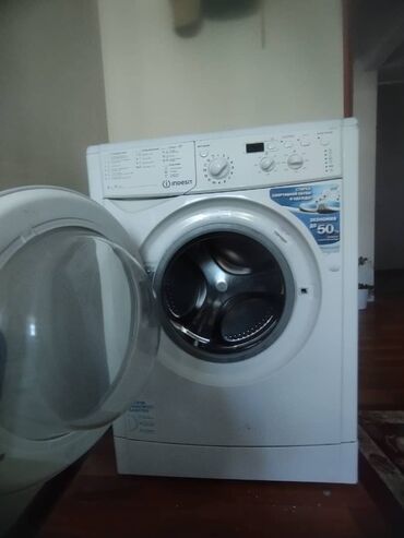швея машинка сатылат: Кир жуучу машина Indesit, Автомат, 6 кг чейин, Толук өлчөм