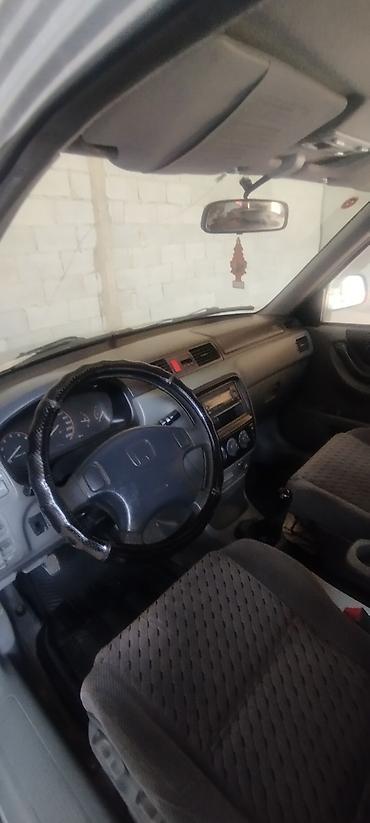 Транспорт: Honda CR-V: 2000 г., 2 л, Механика, Бензин, Внедорожник — 3