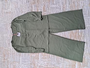 Костюмы с юбкой: Женский комплект одежды (несколько позиций) 1) Платье-туника красного — 20