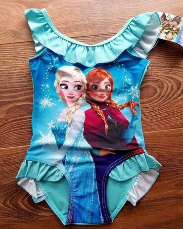 Ostala dečija odeća: Dečiji kupaći kostimi
Cena 1500 din — 2