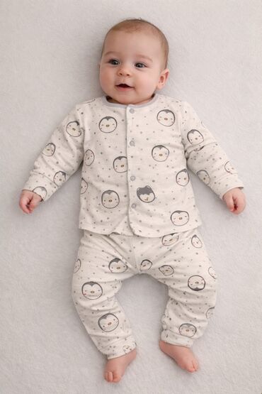 Комплекты одежды: Комплект, цвет - Белый, Новый — 1