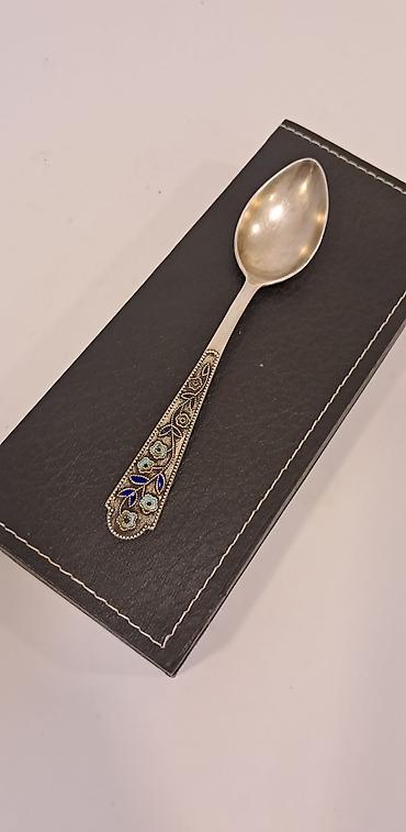 1 dollar satisi: Серебрянная ложка 875 пробы
23.8г
СССР 1960х годов — 3